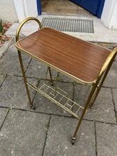 Rollwagen Zeitungsständer