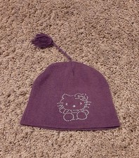 Mütze lila, Bommel, Hello