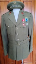 spanien Original Uniform Spanisches Heer. Infanteriehauptmann mit Auszeichnungen