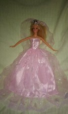 Barbie Puppen Braut Kleid