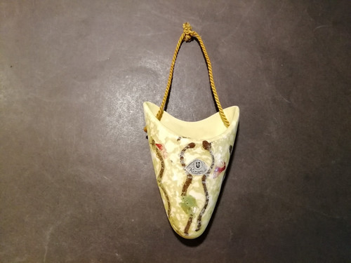 Alte wandvase keramik - wandvase, Ü