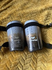 fußball schienbeinschoner kinder Erima Größe M 17 cm 