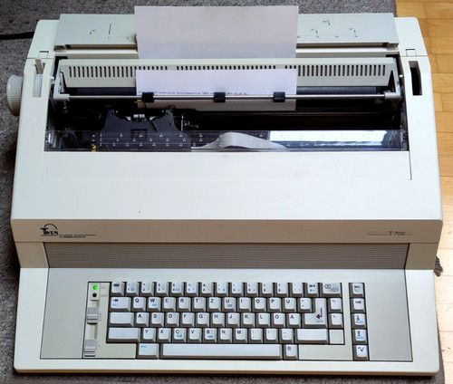 Elektrische schreibmaschine - elektrische,
