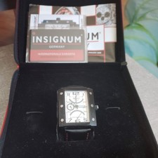 Insignum Uhr Limitiert voll