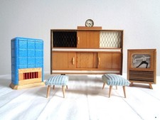 Altes Puppenhausmöbel