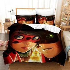 Roter Marienkäfer Superheldin