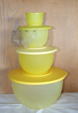 Tupperware Schüssel mit Deckel Junge Welle gelb 4,3 L + 1,3 L + 550 ml + 90 ml