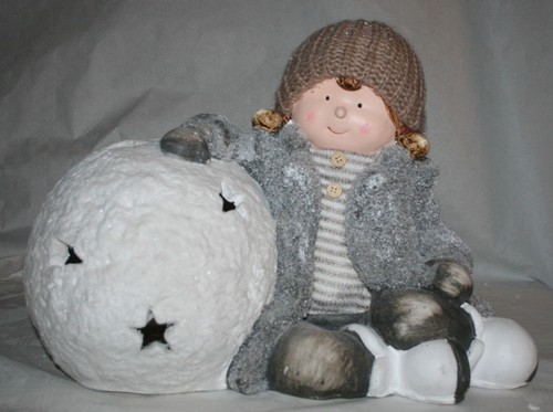 Dekoration winterkind sitzend - dekoration,