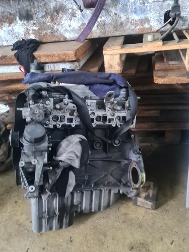 Motor 646 985 ohne - 2.2,