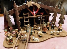 Miniatur Krippe von M.I.Hummel  Goebel Original  2010  Top Zustand  PLUS EXTRAS