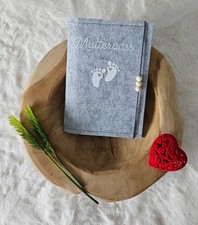 Mutterpasshülle aus Filz mit