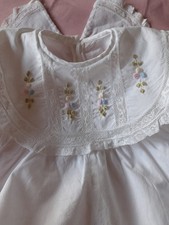 Antiker Babyanzug für