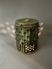 Keramik Lampenschirm Kerzenhalter Dänemark AXELLA bei Hellenroe Brutalist Noppen