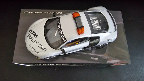 Audi dtm safety car 2008 - audi,