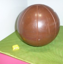 WeVau  brauner alter  Medizinball  Ventilball  1,5kg