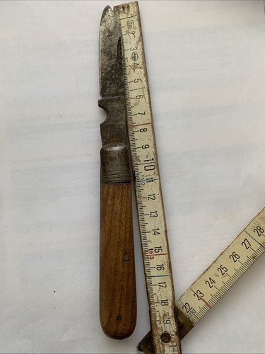 Altes kabelmesser mit - altes,