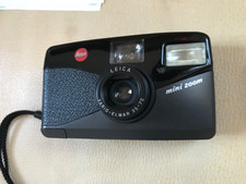Kamera Leica Mini Zoom mit