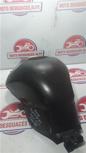 Benzintank honda ntv650 - benzintank,