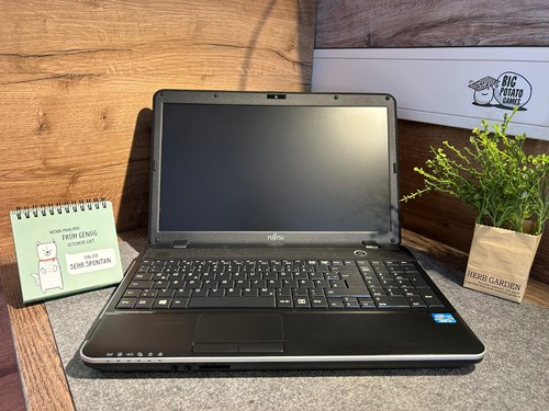 Laptop fujitsu a512 intel - fujitsu,