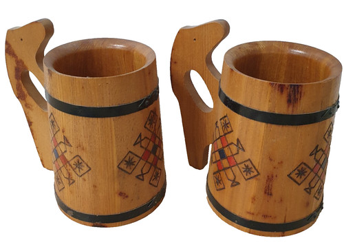 Bierkrug aus holz - bierkrug,