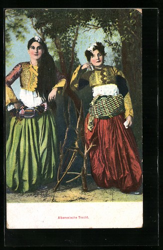 Frauen albanischer tracht - in,