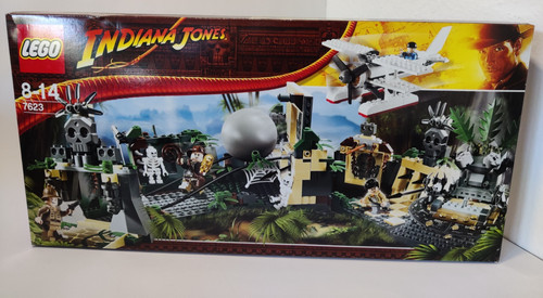 Lego indiana jones 7623 - jones,