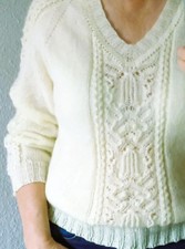 Handgestrickter Pullover aus  50% Mohair, Größe 40/44