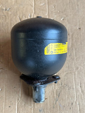 Mercedes Benz W124 Druckspeicher 00378017/23 T-Modell "Bulleneier" W210 J657