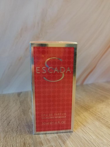 Escada eau parfum - s,