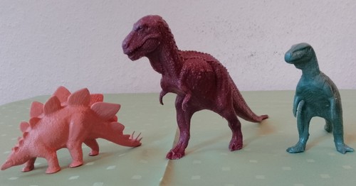 Megalosaurus stegosaurus - megalosaurus,