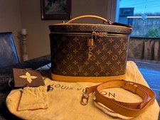 Louis Vuitton Nice Vanity