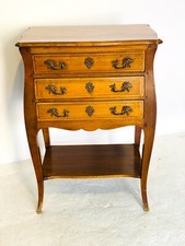 Barocke Pfeiler-Kommode. Frankreich, Anf. 20. Jhd. Massiv Kirschbaum