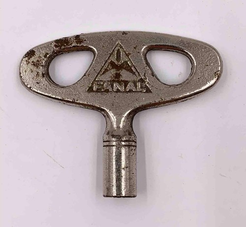 Dreikant schlüssel fanal - schlüssel,