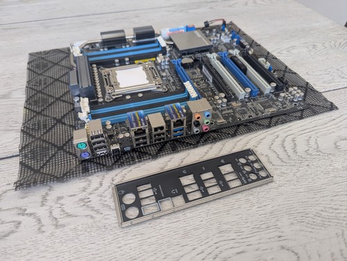 Asus p9x79 mainboard - p9x79, ws