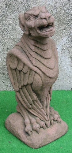 Greif drache gargoyle haus - drache,