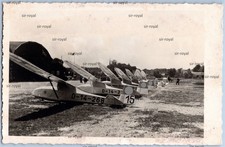 Segelflugzeuge auf Flugplatz -