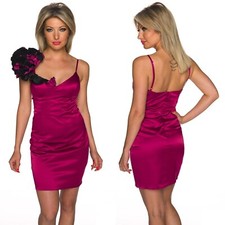 Restposten 4 Stück Damen Kleider  NEU M 5