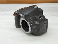 NIKON Digitale Spiegelreflexkamera D5100 mit Kitobjektiv