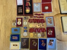 Nachlass Orden Medaille DDR Kampfgruppen Abzeichen Aktivist 1965 5jahres Plan