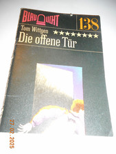 Blaulicht  Roman Krimi   DDR Nr.138/1972  Die offene Tür /  Sammlung