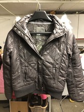 Jacke v. Garcia, Bomber