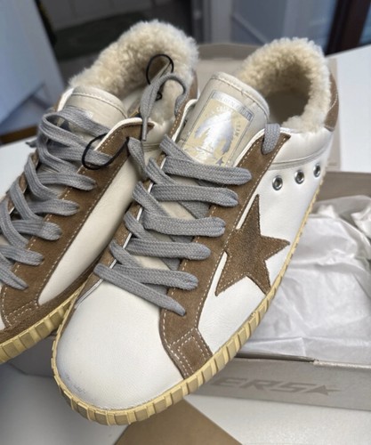 Golden goose - golden,