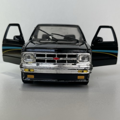 Revell chevrolet pickup - s-10,