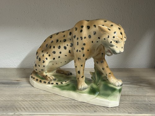 Sitzendorf leopard thüringen - sitzendorf,