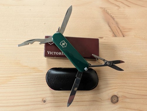 Victorinox rogue mit grünen - victorinox,