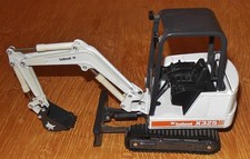 BOBCAT X325 EXCAVATOR
