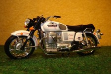 1:24 Moto Guzzi V 7 Special