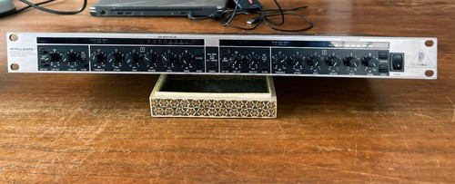 Behringer intelligate xr2000 - intelligate,