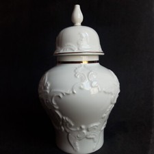 Deckelvase Royal Porzellan