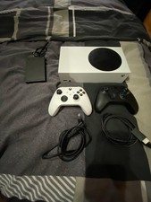 Microsoft Xbox Series S mit